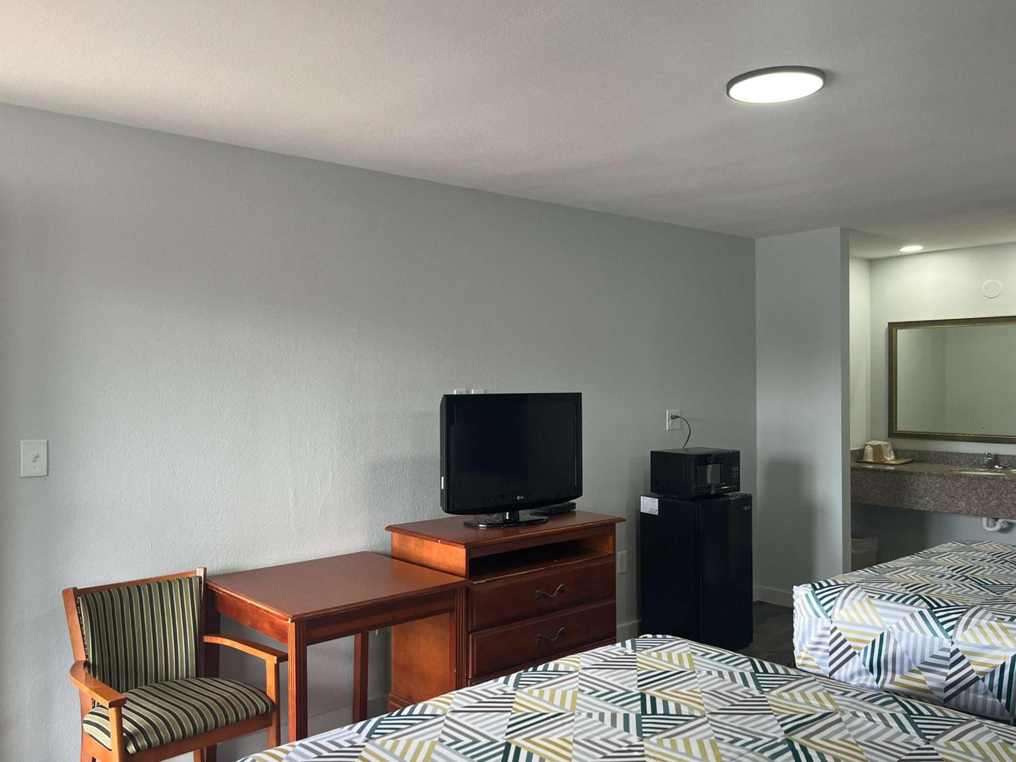 Motel 6 Greenwood, Ms Εξωτερικό φωτογραφία