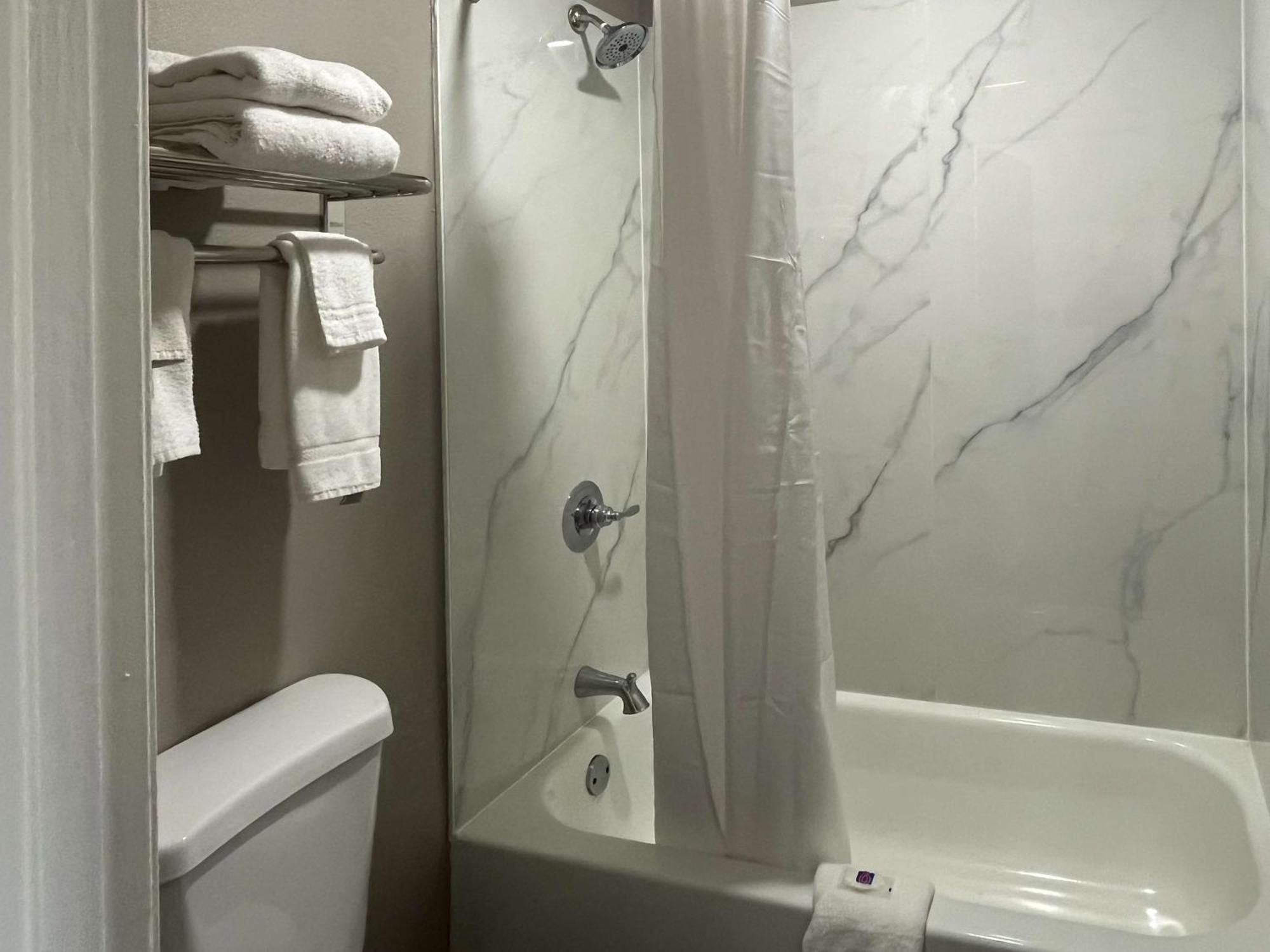 Motel 6 Greenwood, Ms Εξωτερικό φωτογραφία