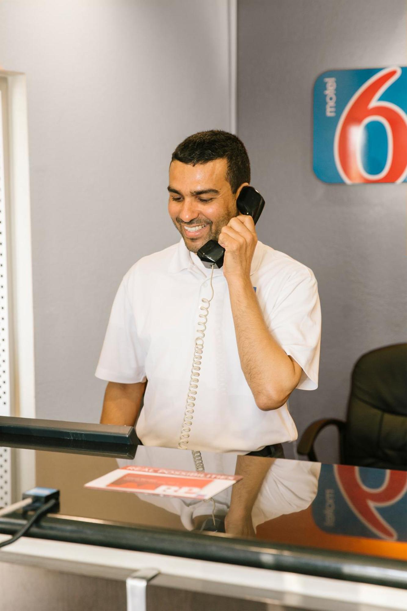 Motel 6 Greenwood, Ms Εξωτερικό φωτογραφία